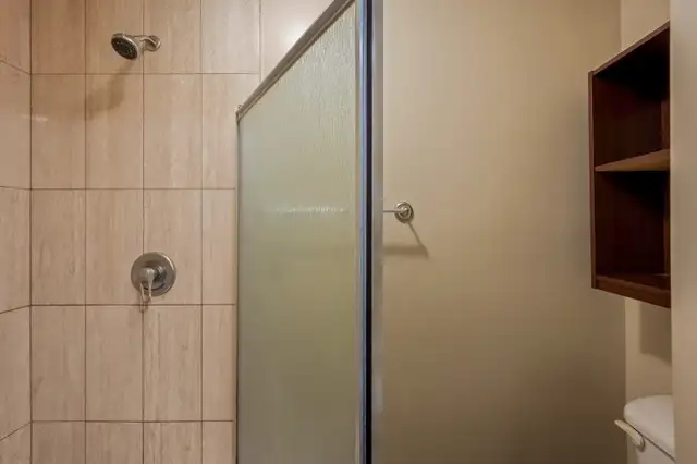 Chambre salle de bain privée - Photo 9