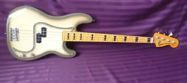 Precision modèle Squier 70's Classic Vibe antigua limité