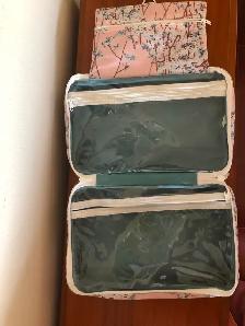 Large beautiful Papinelle  FOLD OUT cosmetic bag - Photo 5