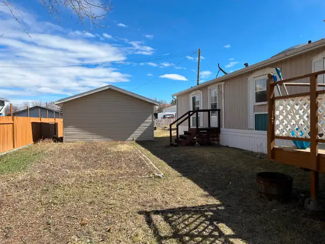MLS#A2297860 - 230 4 Street Stirling, AB - Photo 9