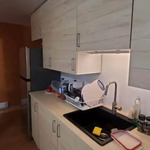 Private room for rent - Photo 3