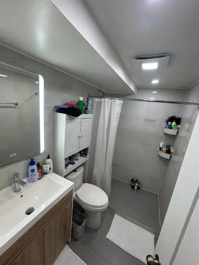 Magnifique 3 ½ à Mercier Est, meublé   4 électroménagers - Photo 4