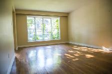 3-bedroom house in Downtown Brampton - Photo 5