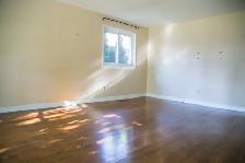 3-bedroom house in Downtown Brampton - Photo 6