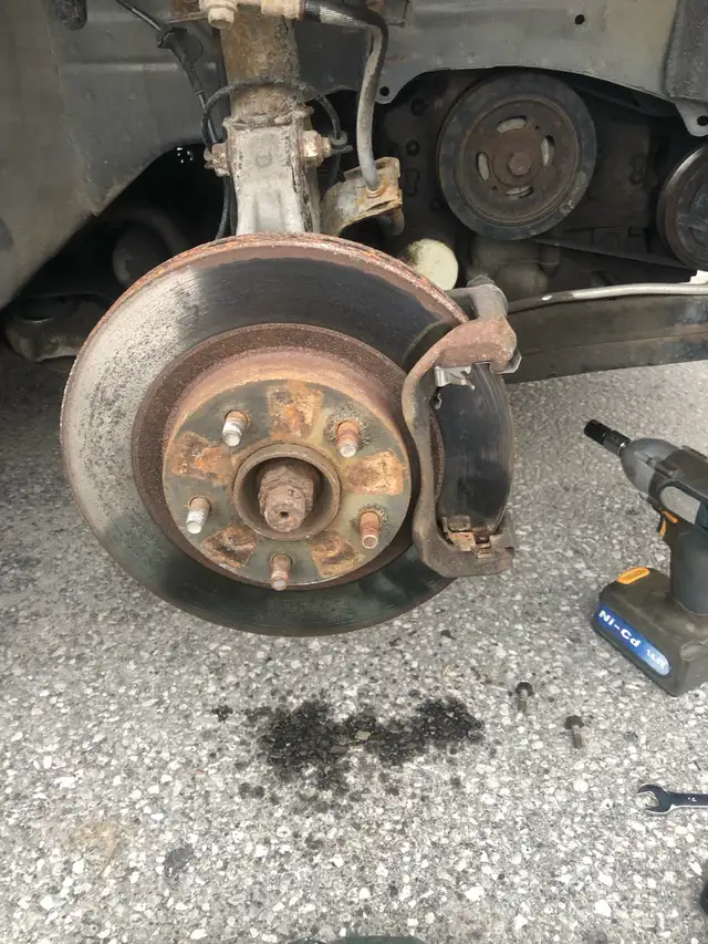 mechanic who will deliver the service. - Photo 5