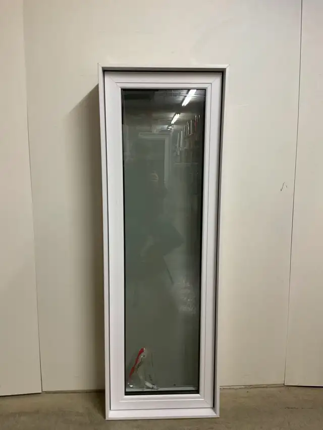 10783BP Fenêtre Battant PVC Blanc 1 sect 1 ouvr 20 x 59 1/2