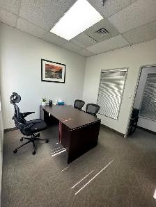 Fully Furnished Office Room for Rent - Photo 2