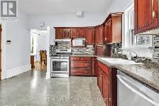 For Sale : 751 Rathbourne Avenue Woodstock Ontario - Photo 5