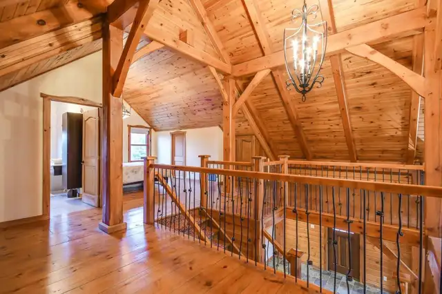 Beautiful Private Home on 7.8 Acres – Peaceful & Elegant Living - Photo 7