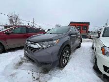 Honda CR-V 2017 Automatique 198km $15 995. Rusty 450-820-0550