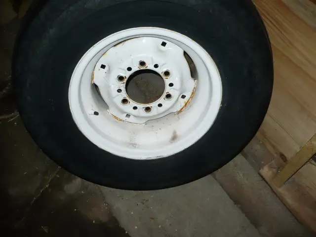 2 used 15' implement tires and 4 used 16' truck tires