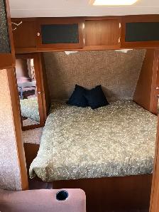 2011 Kodiak Travel Trailer for Sale