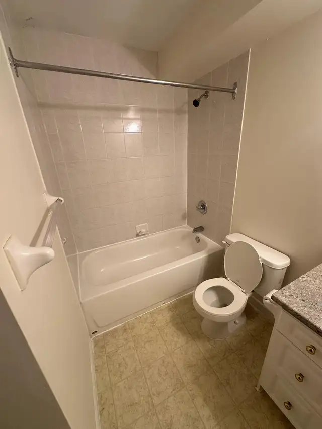 Room for Rent - Photo 5