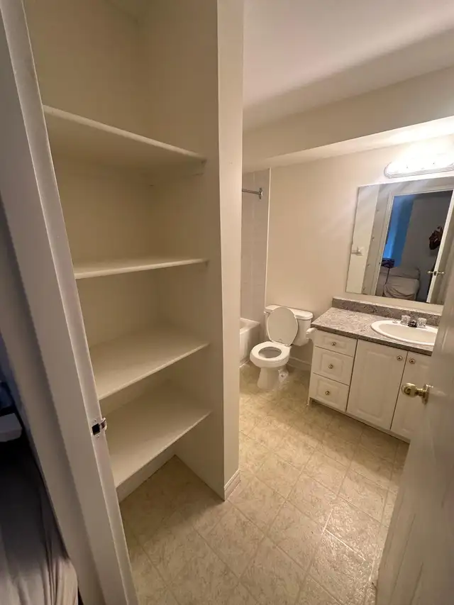 Room for Rent - Photo 6