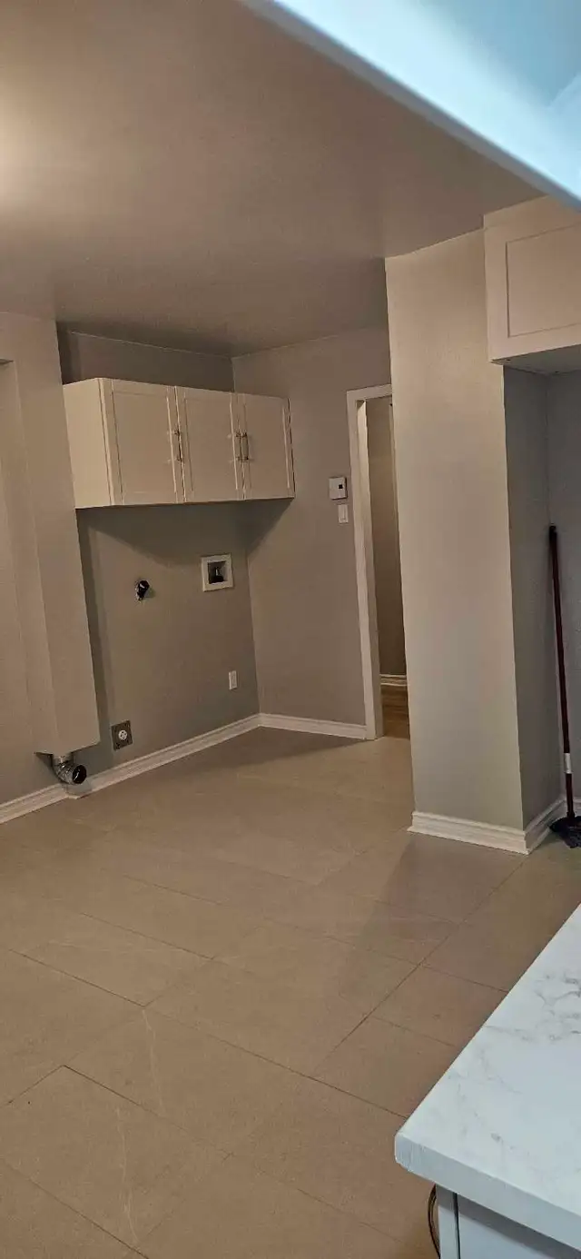 Grand 41/2 rénové Pointe-Aux-Trembles, 1500$/mois - Photo 2
