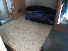 BANK RV REPOS SAVE MONEY - Photo 7