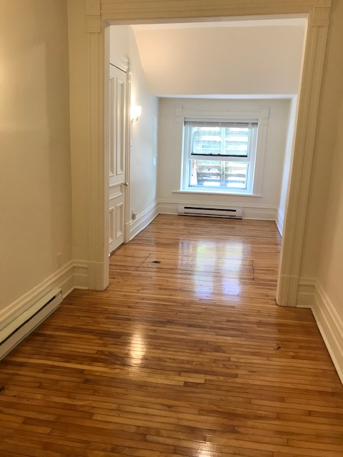 Westmount Grand/Big 6 1/2 Duplex central, jardin/yard, parking - Photo 3