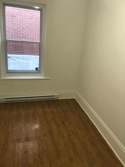 Westmount Grand/Big 6 1/2 Duplex central, jardin/yard, parking - Photo 8