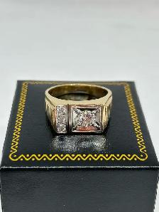 Men’s Elegance Diamond Ring - Photo 7