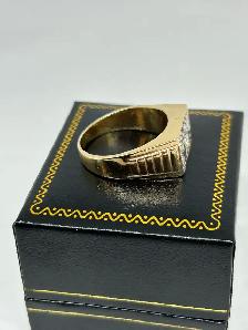 Men’s Elegance Diamond Ring - Photo 9