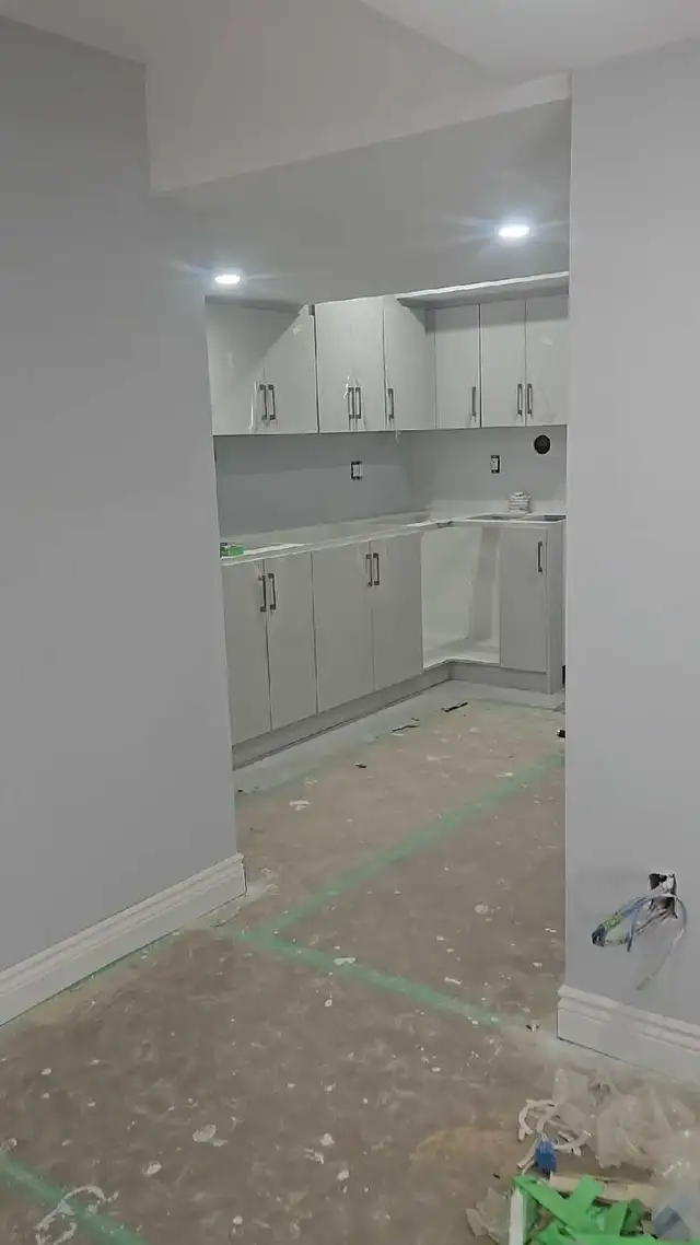 Affordable & Professional Painting, Mudding & Finishing Services - Photo 4