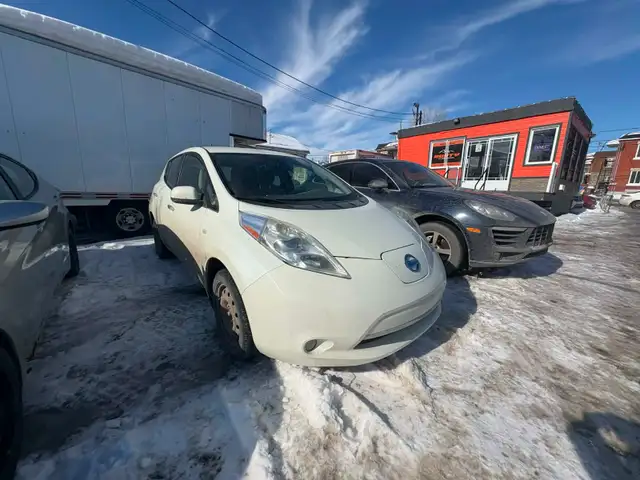 Nissan Leaf 2012 Électrique $2995. Rusty 450-820-0550