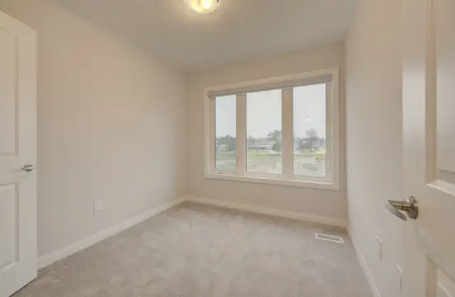 2 Bed 2.5 Bath New Townhouse for Lease in Brantford - Photo 7