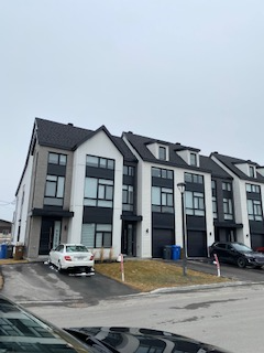 Maison de ville - Mirabel a louer