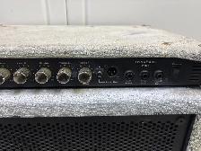 Traynor Dynabass 200 White Amplifier - Photo 3