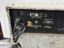 Traynor Dynabass 200 White Amplifier - Photo 6