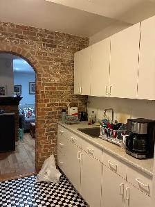 Very nice and unique 1-bedroom unit- Available June 1st! - Photo 5