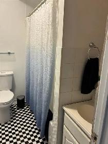 Very nice and unique 1-bedroom unit- Available June 1st! - Photo 7