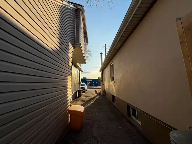 Newly Renovated 2-Bedroom Apartment for Rent in St. Catharines - Photo 18