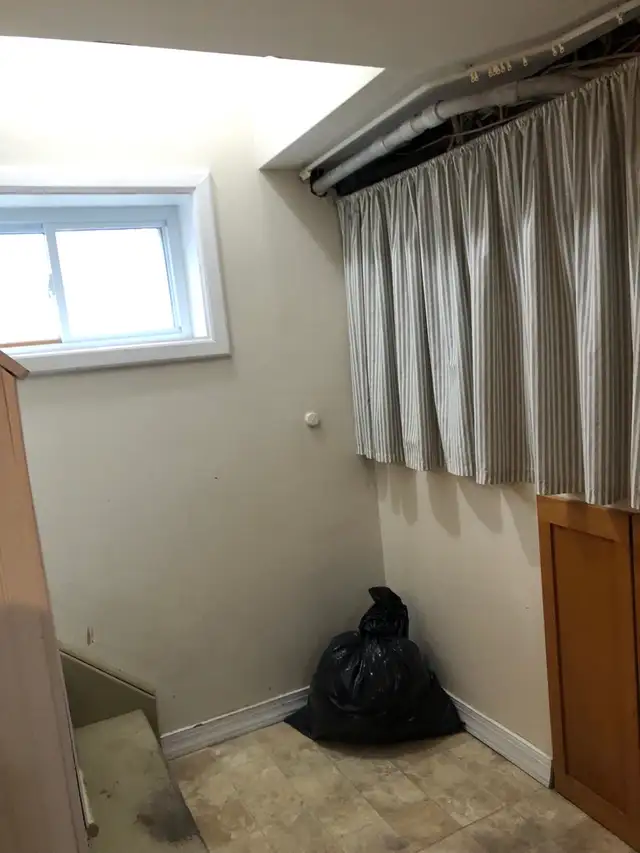 COFFEE TABLE - Photo 5