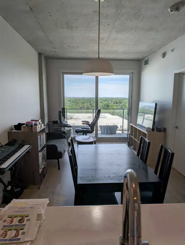 APPARTEMENT A LOUER - MOITIE PRIX AVRIL 825$ - CESSATION DE BAIL - Photo 3