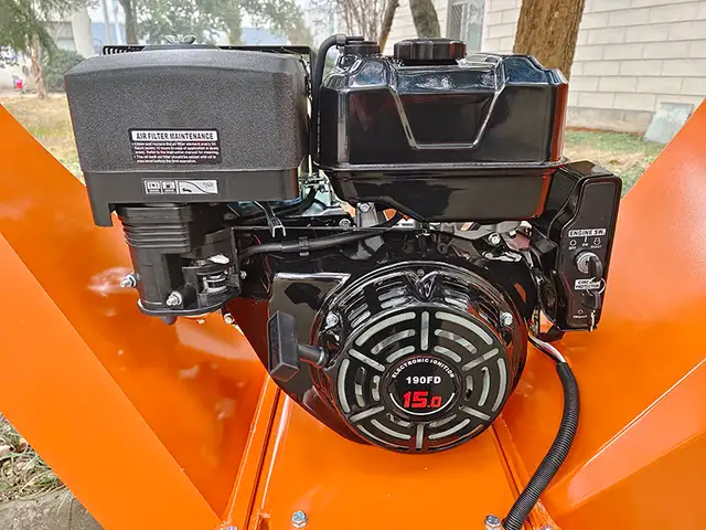 Relyard 5' 15hp E-Start Gasoline Wood Chipper - Photo 3