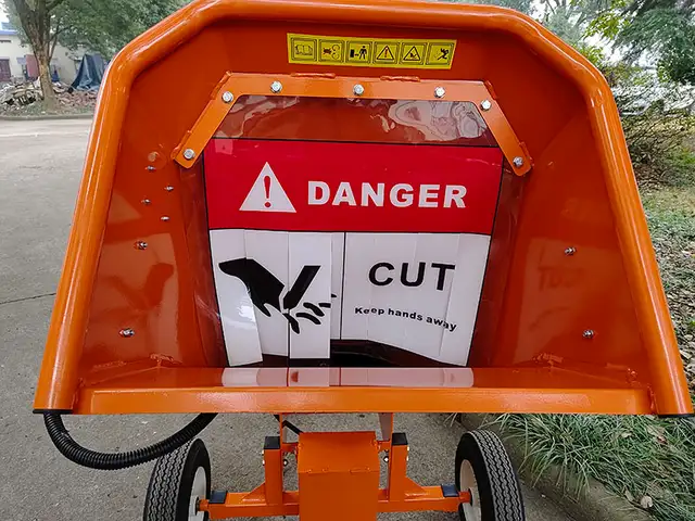 Relyard 5' 15hp E-Start Gasoline Wood Chipper - Photo 5