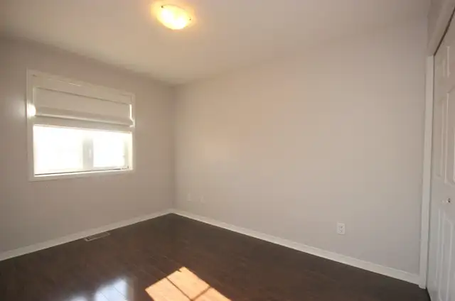 Bedroom non-furnished for rent on Mer Bleue, Orleans @ $680. - Photo 2