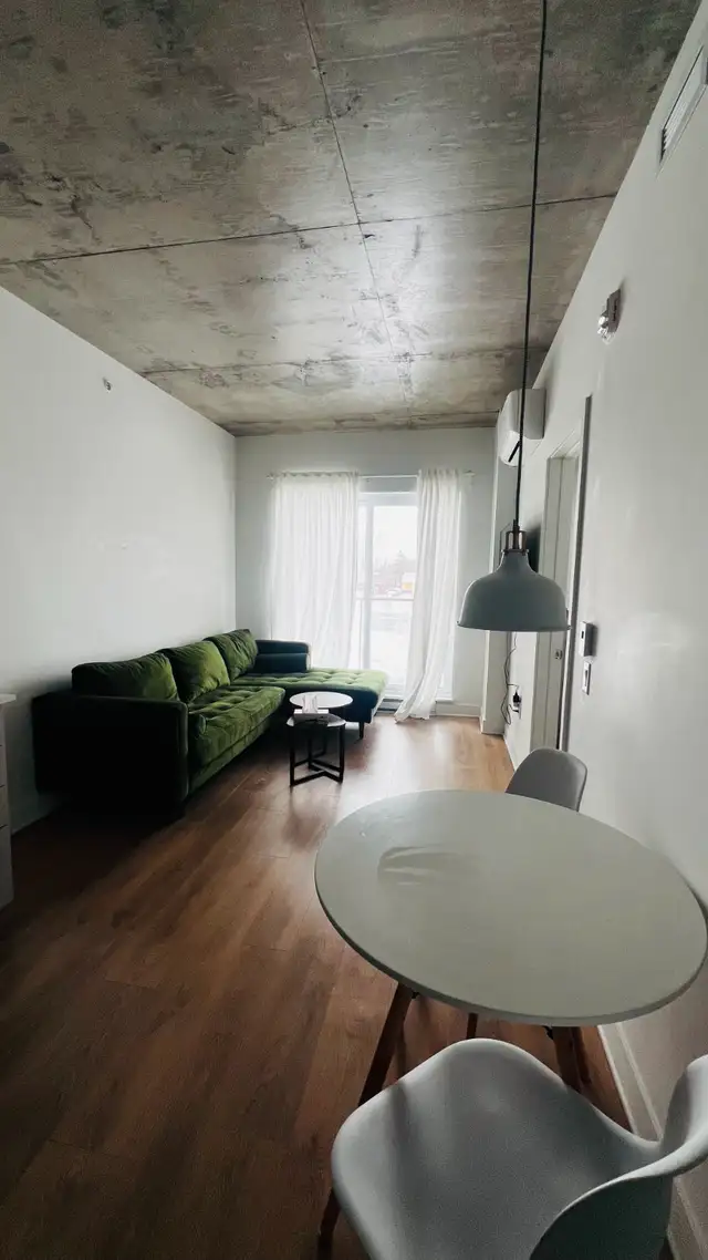 Chic 3 ½ aux Cours Bellerive – Libre le 01 juillet 2026. - Photo 8