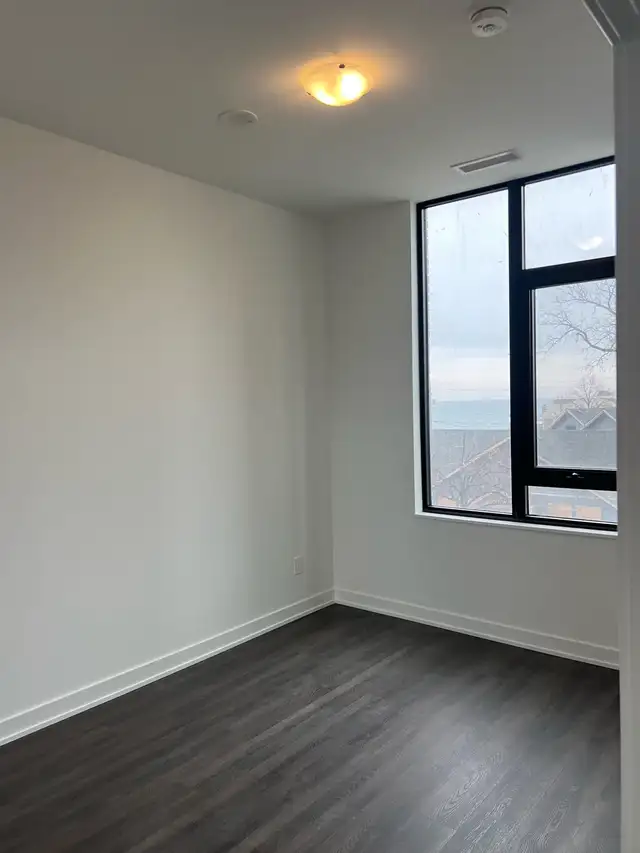 2 Bedroom   2 Bathroom For Rent - Photo 3
