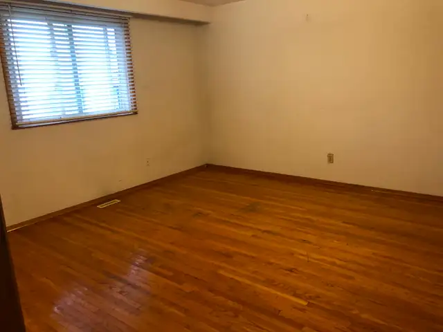 3 Bedroom House for rent in Malton, Mississauga - Photo 7