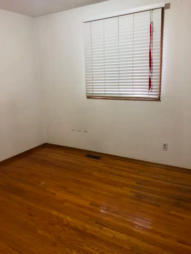 3 Bedroom House for rent in Malton, Mississauga - Photo 8
