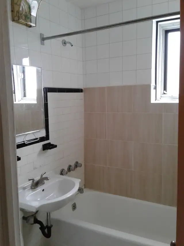 ROOM TO RENT /À LOUER, MEUBLÉ TOUS INCLUS /NEAR METRO PLAMONDON - Photo 8