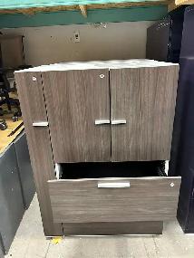 Teknion Storage & 2 Drawer Filing Cabinet with Coat Hanger - Photo 2