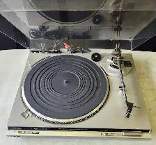 TECHNICS SL-BD2 SEMI AUTOMATIC BELT DRIVE TURNTABLE - Photo 2