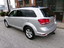 2012 Dodge Journey SXT CERTIFIED | BACKUP CAM | NO ACCIDENTS - Photo 6