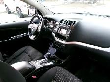 2012 Dodge Journey SXT CERTIFIED | BACKUP CAM | NO ACCIDENTS - Photo 11