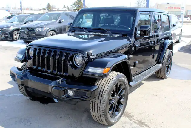 2021 Jeep Wrangler Unlimited High Altitude 4x4 sky one touch lea - Photo 2