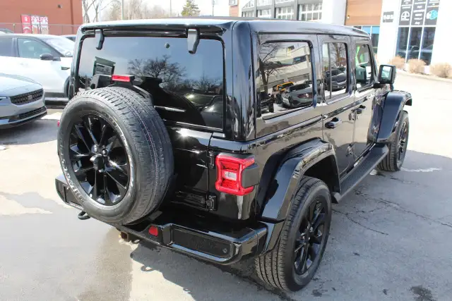 2021 Jeep Wrangler Unlimited High Altitude 4x4 sky one touch lea - Photo 4