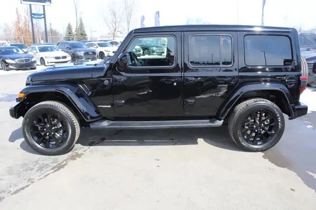 2021 Jeep Wrangler Unlimited High Altitude 4x4 sky one touch lea - Photo 6